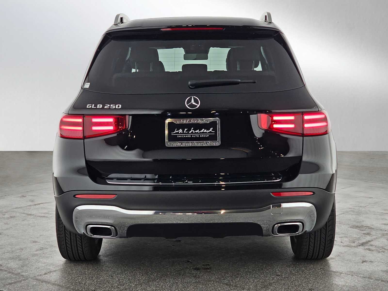 2026 Mercedes-Benz GLB 250 SUV