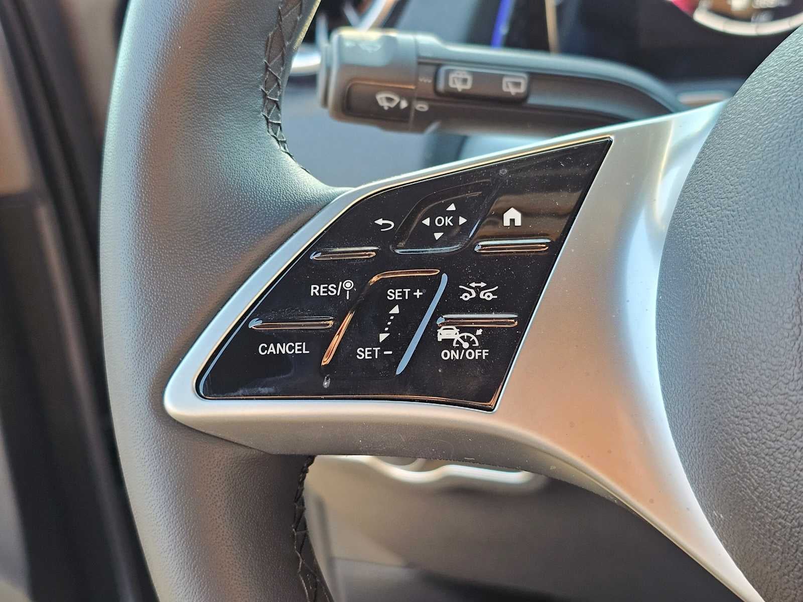 2026 Mercedes-Benz GLB 250 SUV