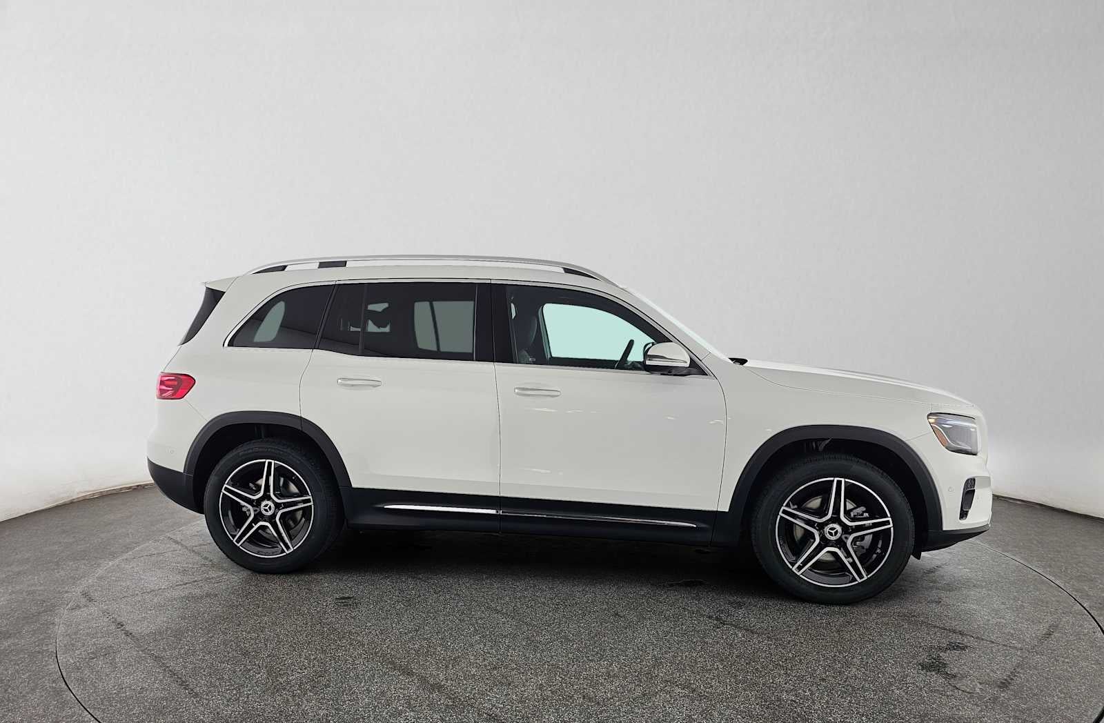2026 Mercedes-Benz GLB 250 4MATIC® SUV