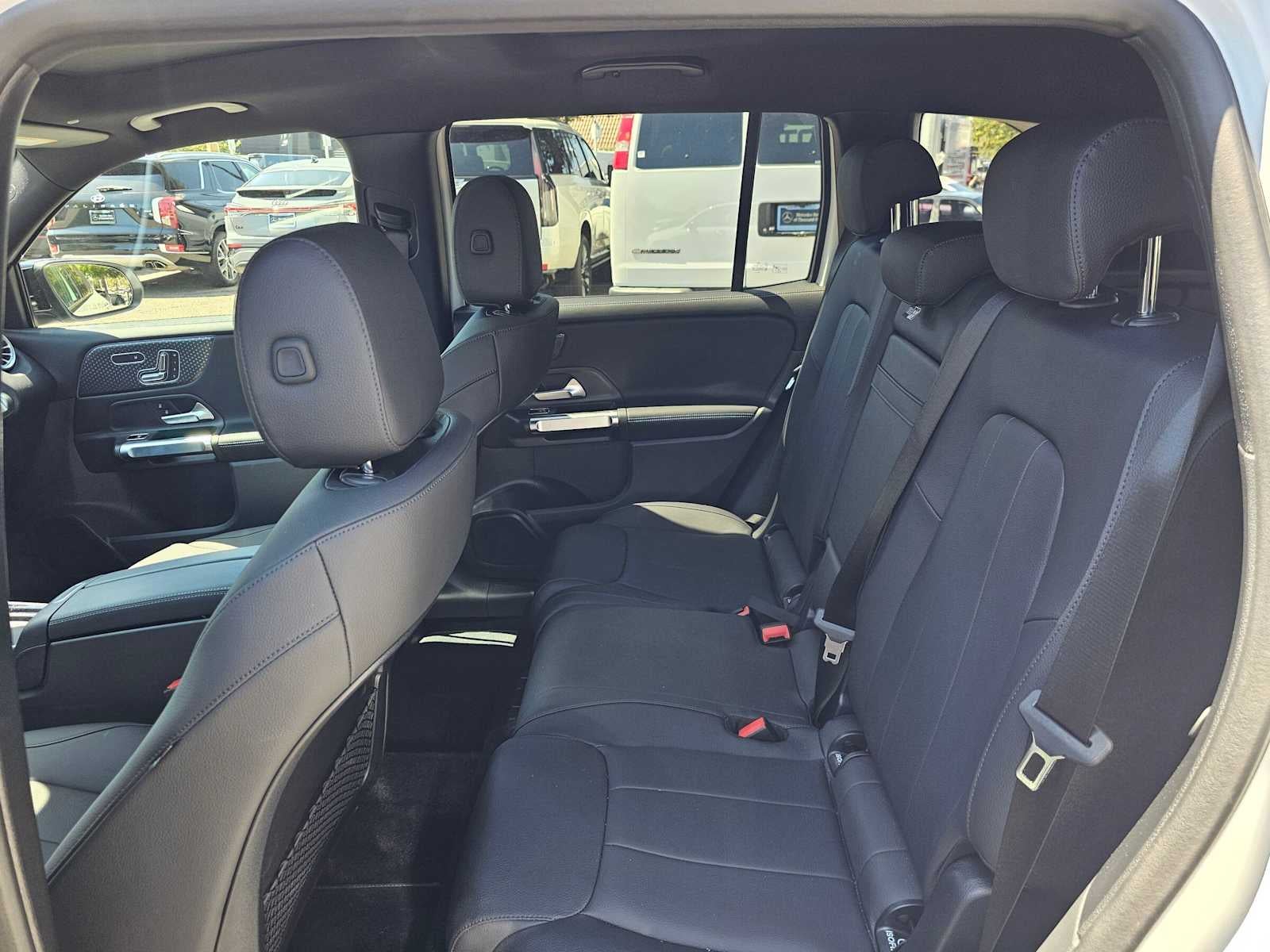 2026 Mercedes-Benz GLB 250 4MATIC® SUV