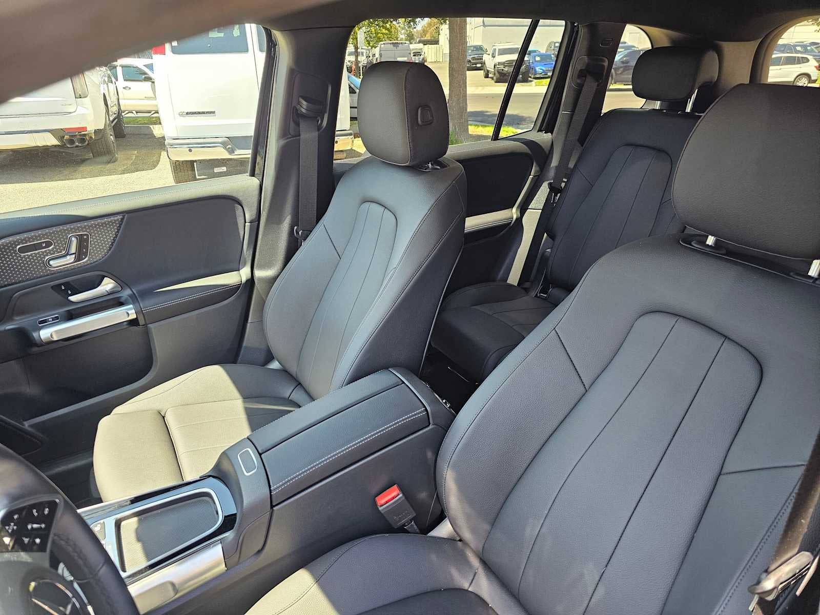 2026 Mercedes-Benz GLB 250 4MATIC® SUV
