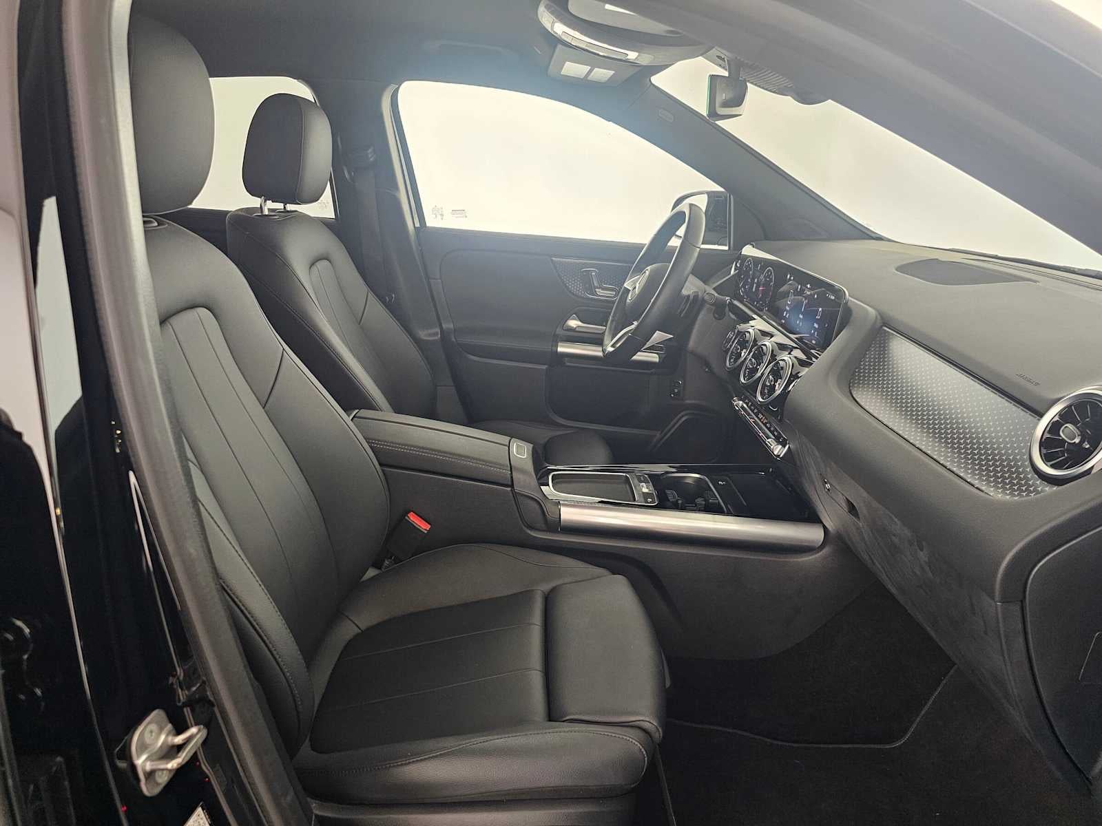 2025 Mercedes-Benz GLA 250 SUV