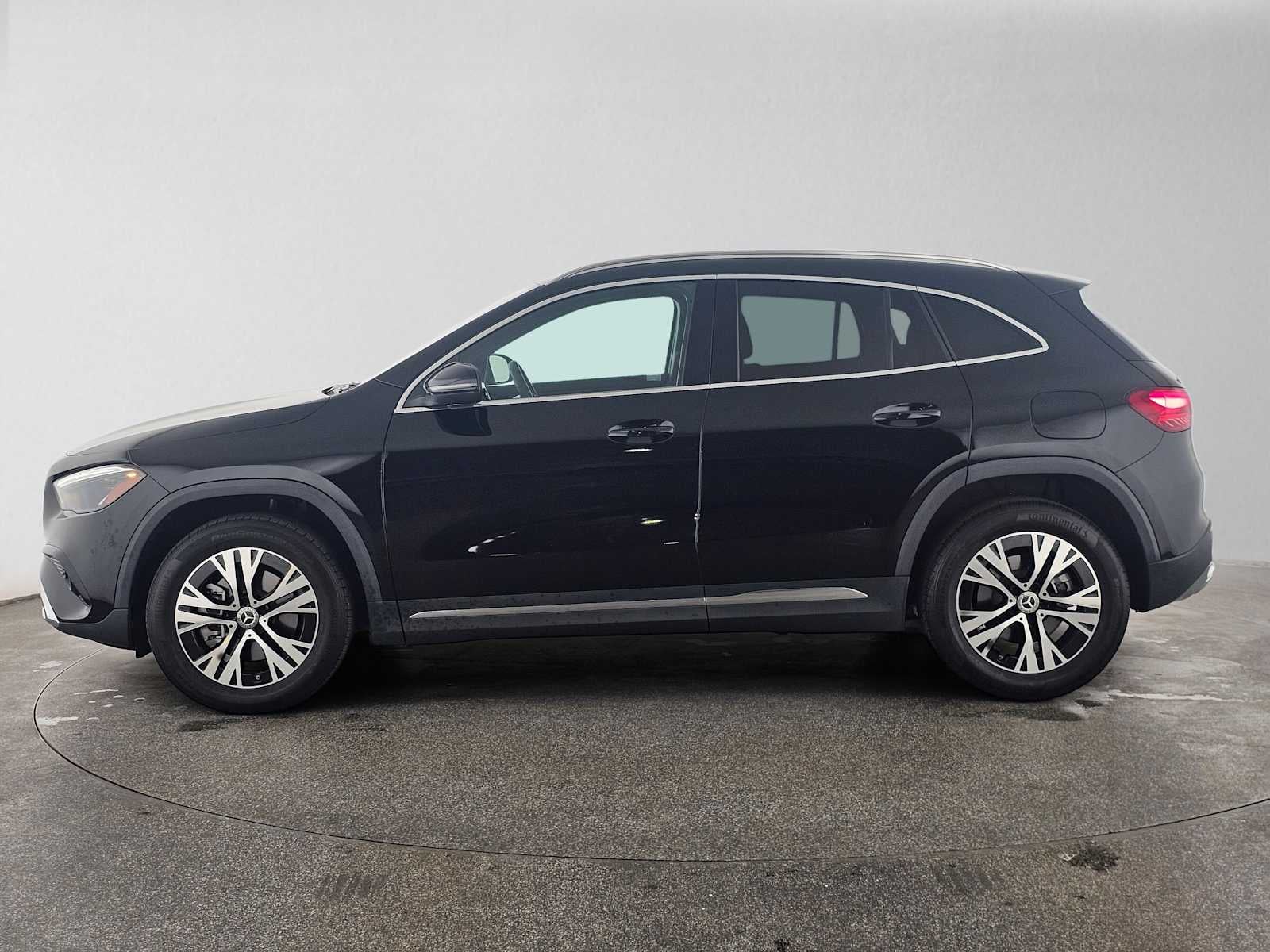 2025 Mercedes-Benz GLA 250 SUV