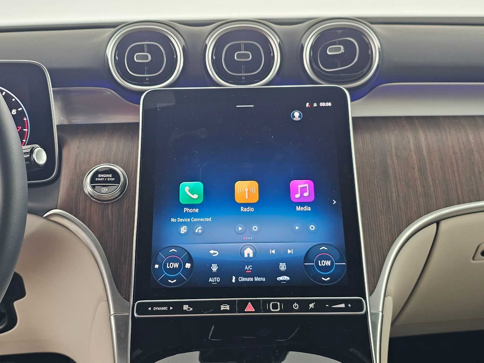 2026 Mercedes-Benz GLC 300 SUV