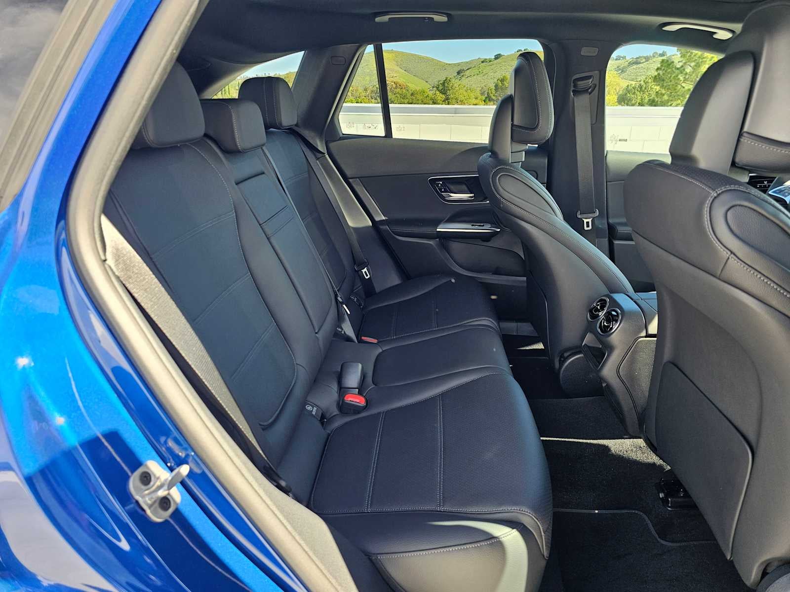 2026 Mercedes-Benz GLC 300 SUV