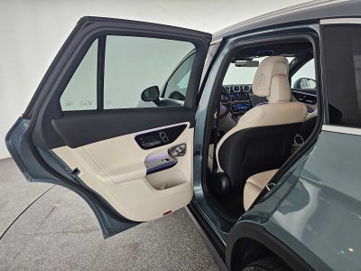 2026 Mercedes-Benz GLC 300 SUV