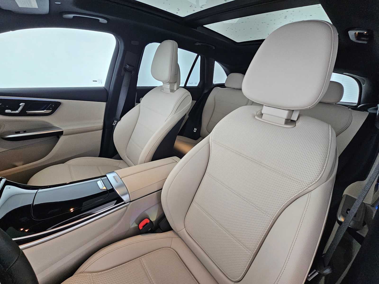 2026 Mercedes-Benz GLC 300 SUV