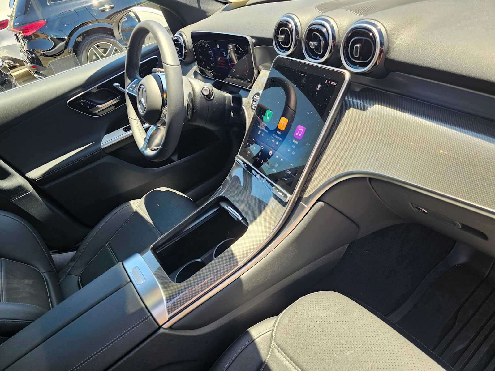 2026 Mercedes-Benz GLC 300 SUV