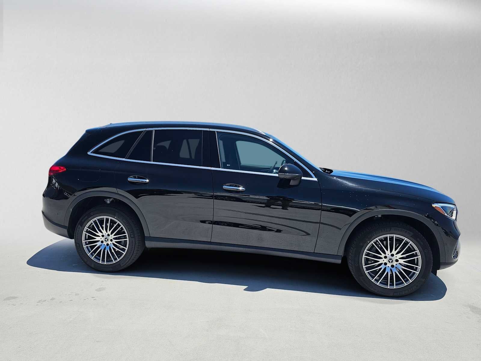 2026 Mercedes-Benz GLC 300 SUV