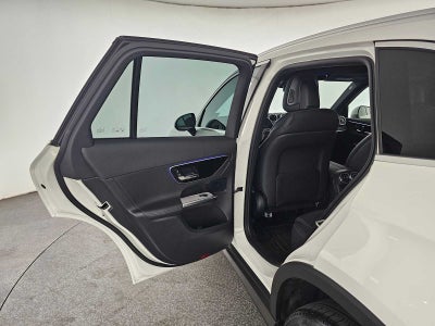 2026 Mercedes-Benz GLC 300 SUV