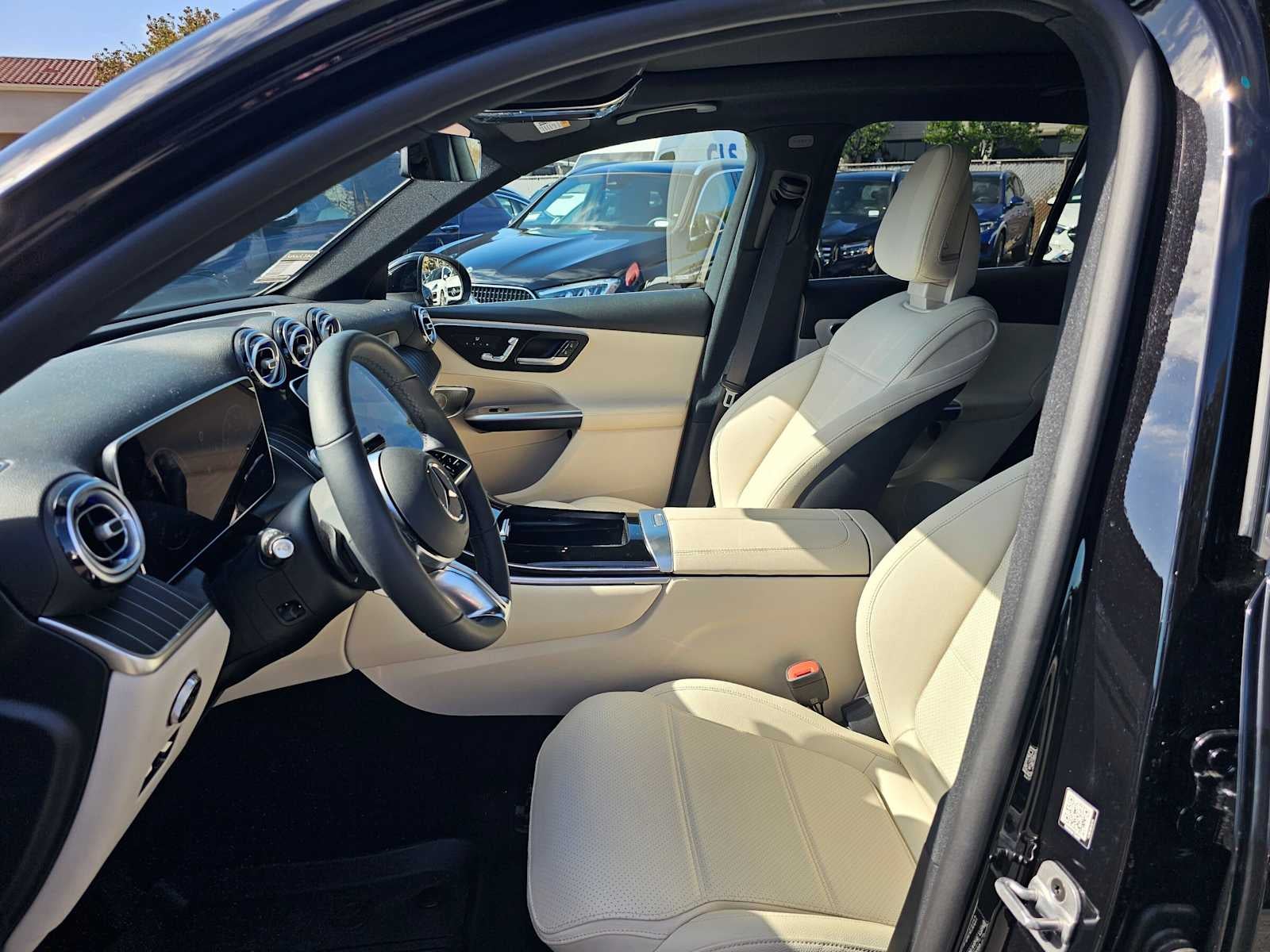 2026 Mercedes-Benz GLC 300 4MATIC® SUV
