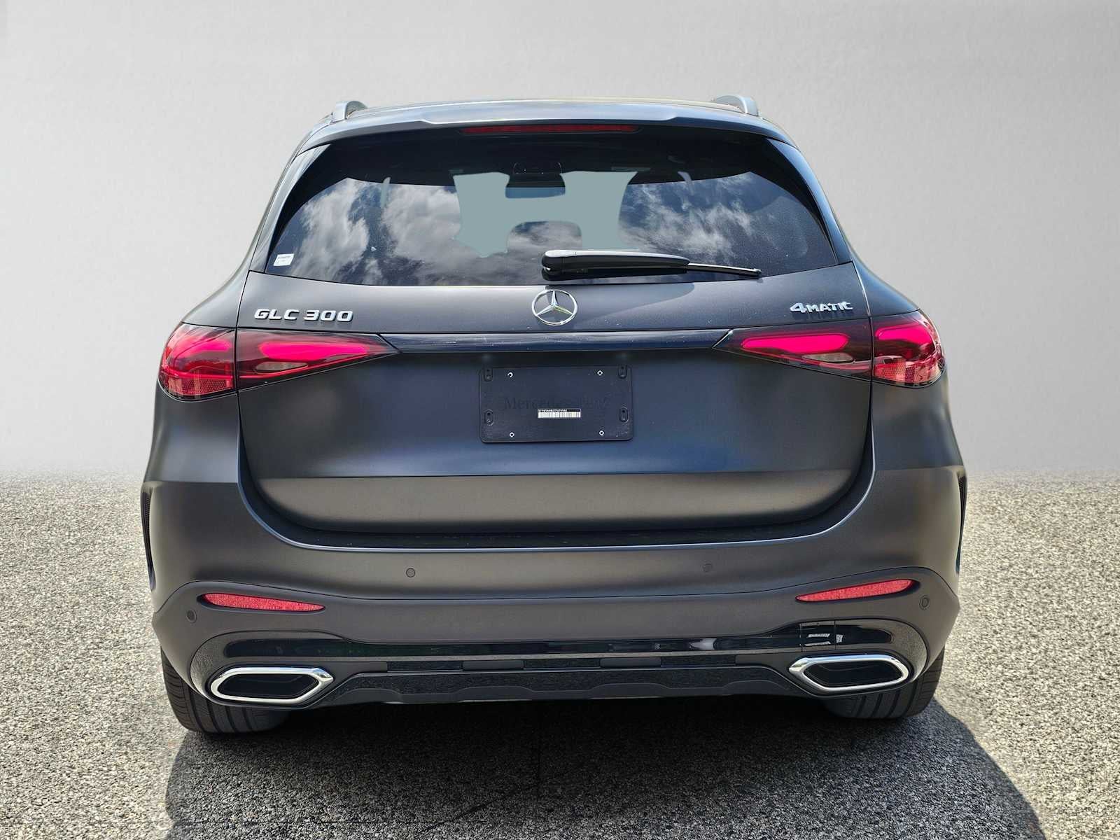 2026 Mercedes-Benz GLC 300 4MATIC® SUV