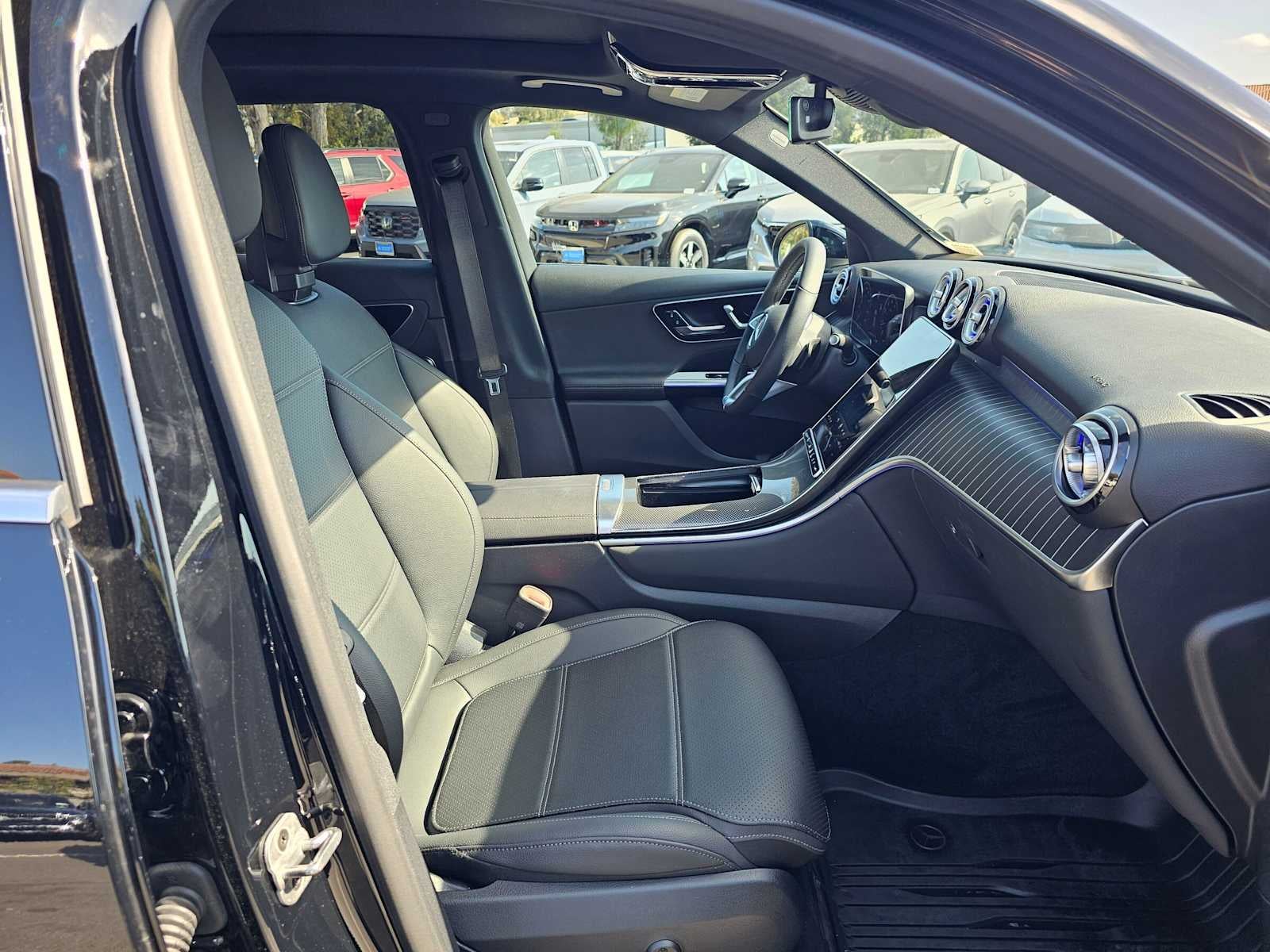 2026 Mercedes-Benz GLC 300 4MATIC® SUV