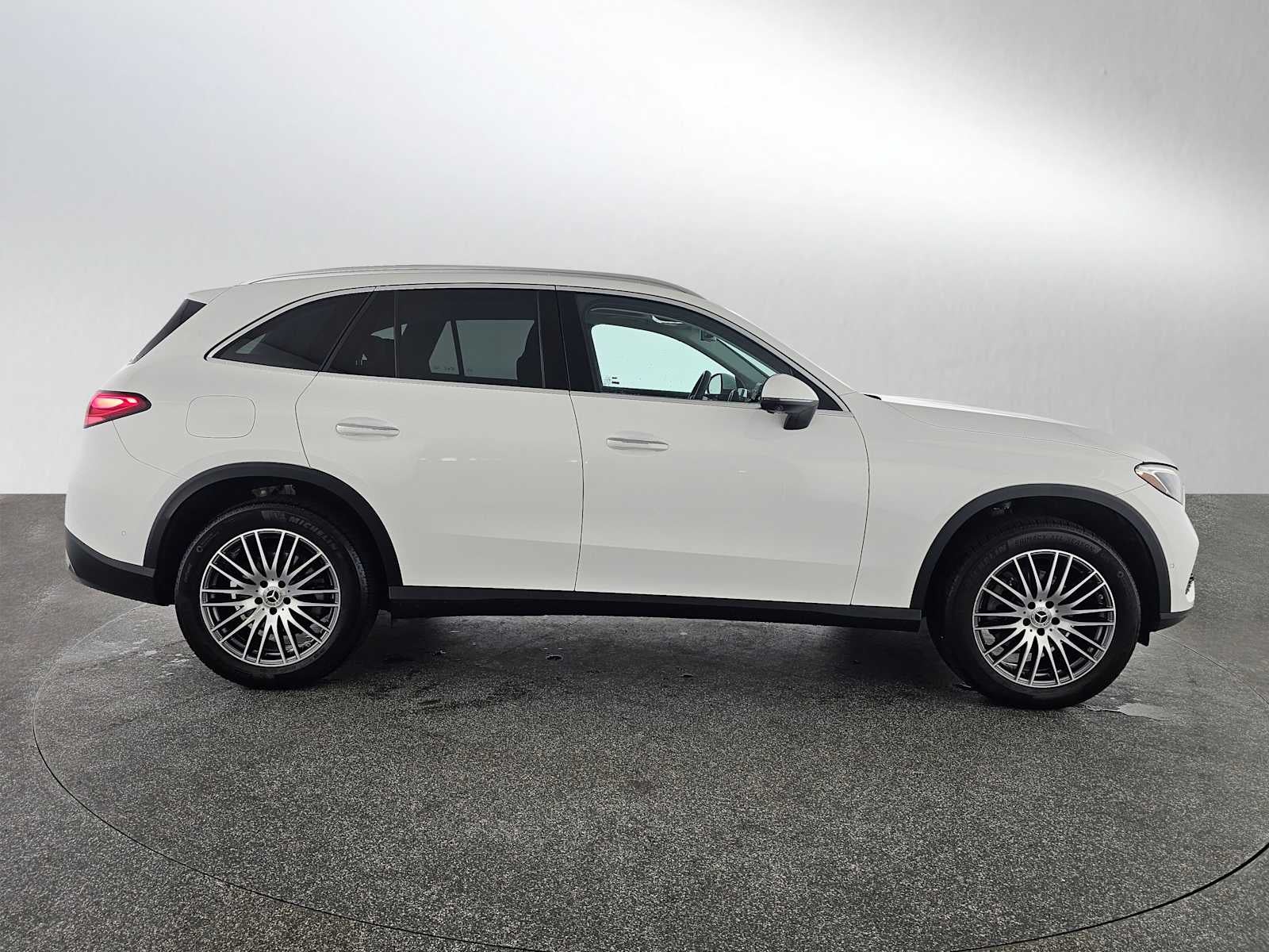 2023 Mercedes-Benz GLC 300 GLC 300