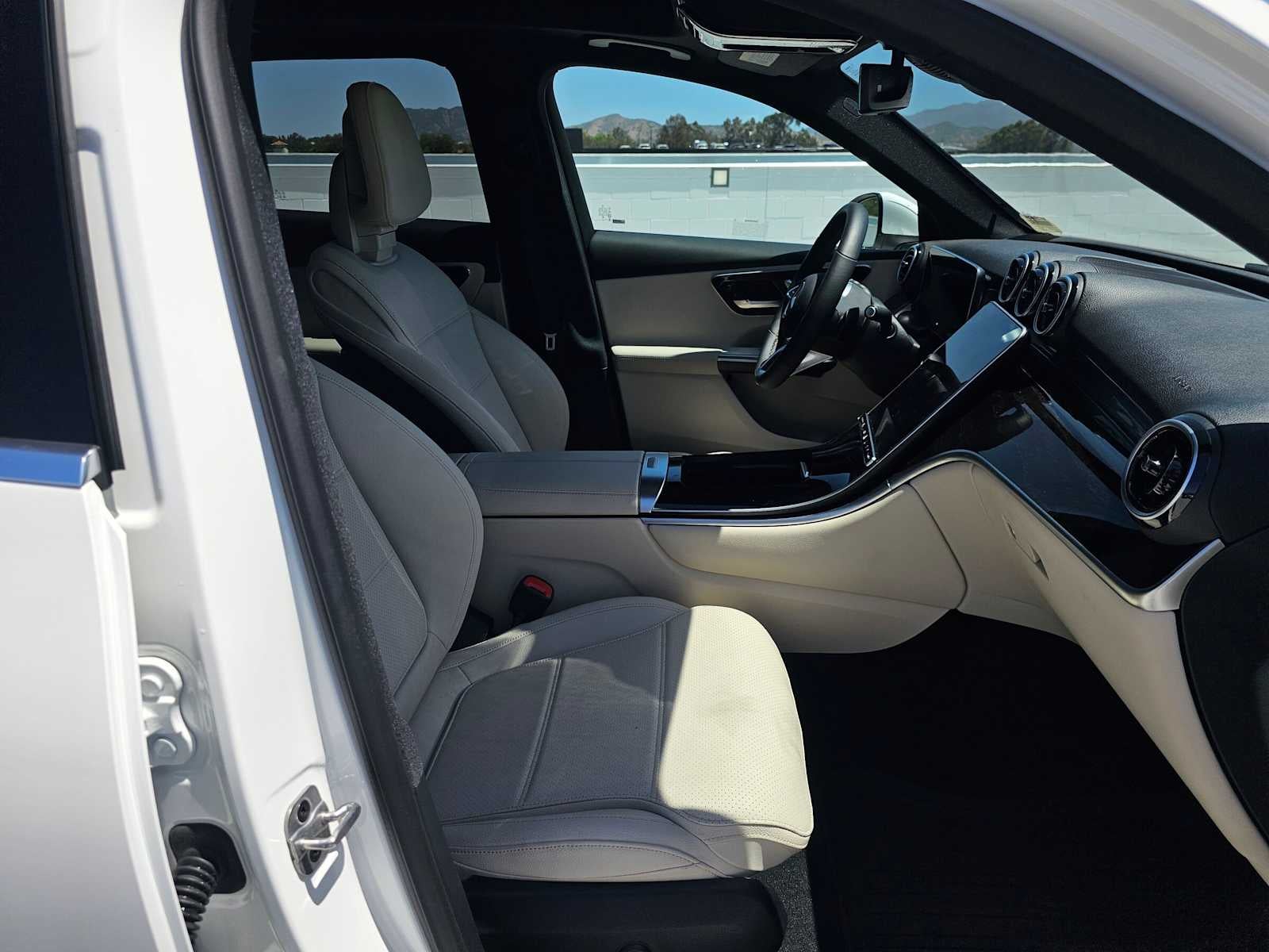 2026 Mercedes-Benz GLC 300 4MATIC® SUV