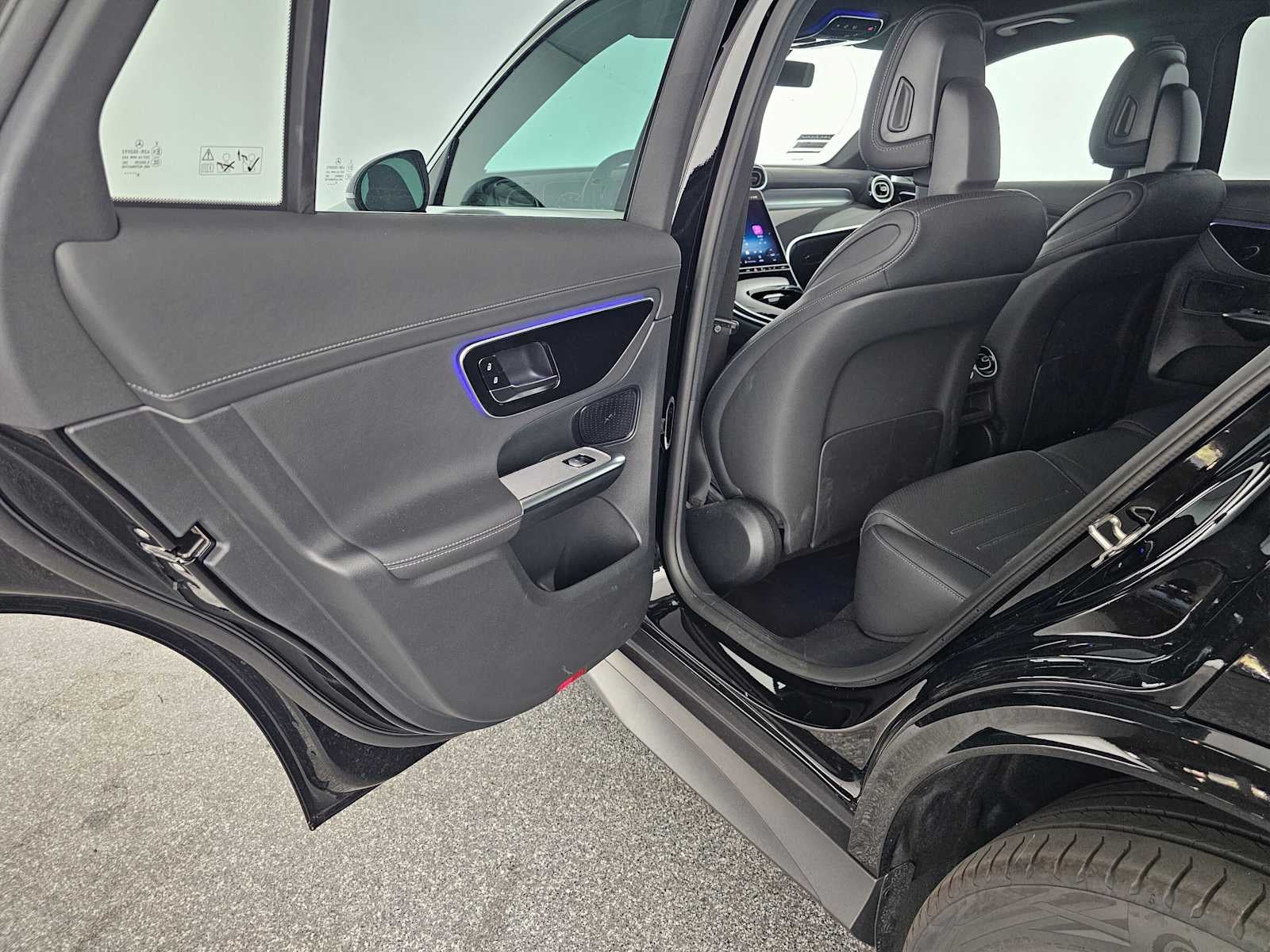 2026 Mercedes-Benz GLC 300 4MATIC® SUV