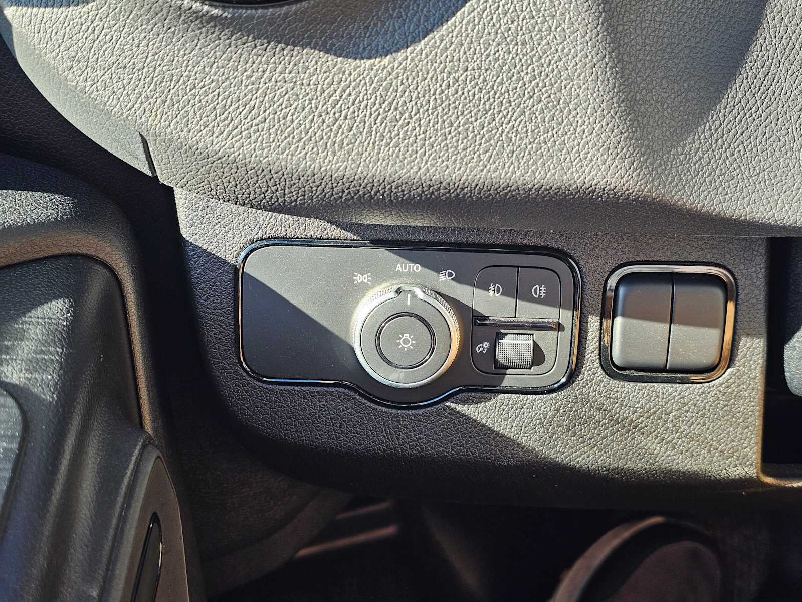 2025 Mercedes-Benz Sprinter 2500 Standard Roof I4 Diesel 144" RWD