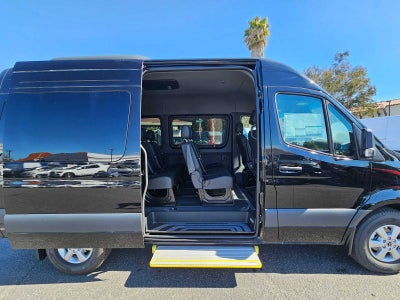 2024 Mercedes-Benz Sprinter 2500 Standard Roof I4 Diesel HO 144" RWD