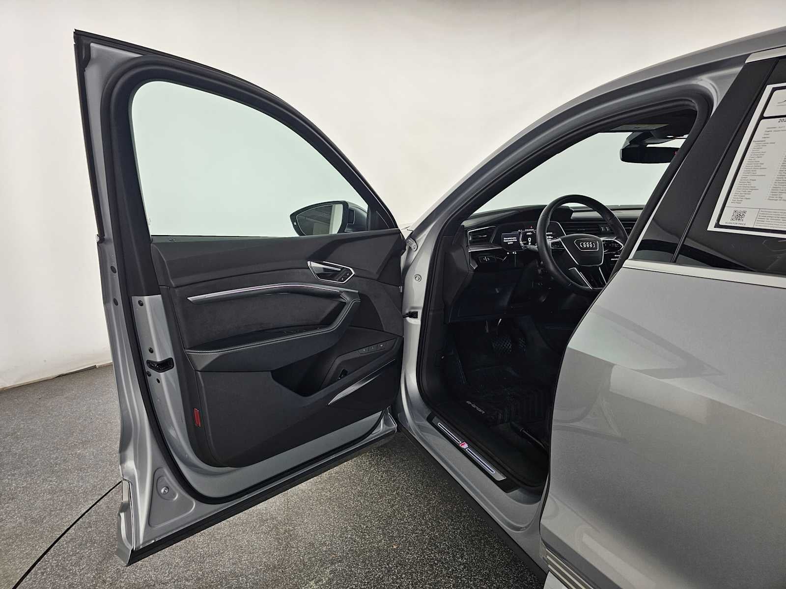 2022 Audi e-tron S Sportback Prestige