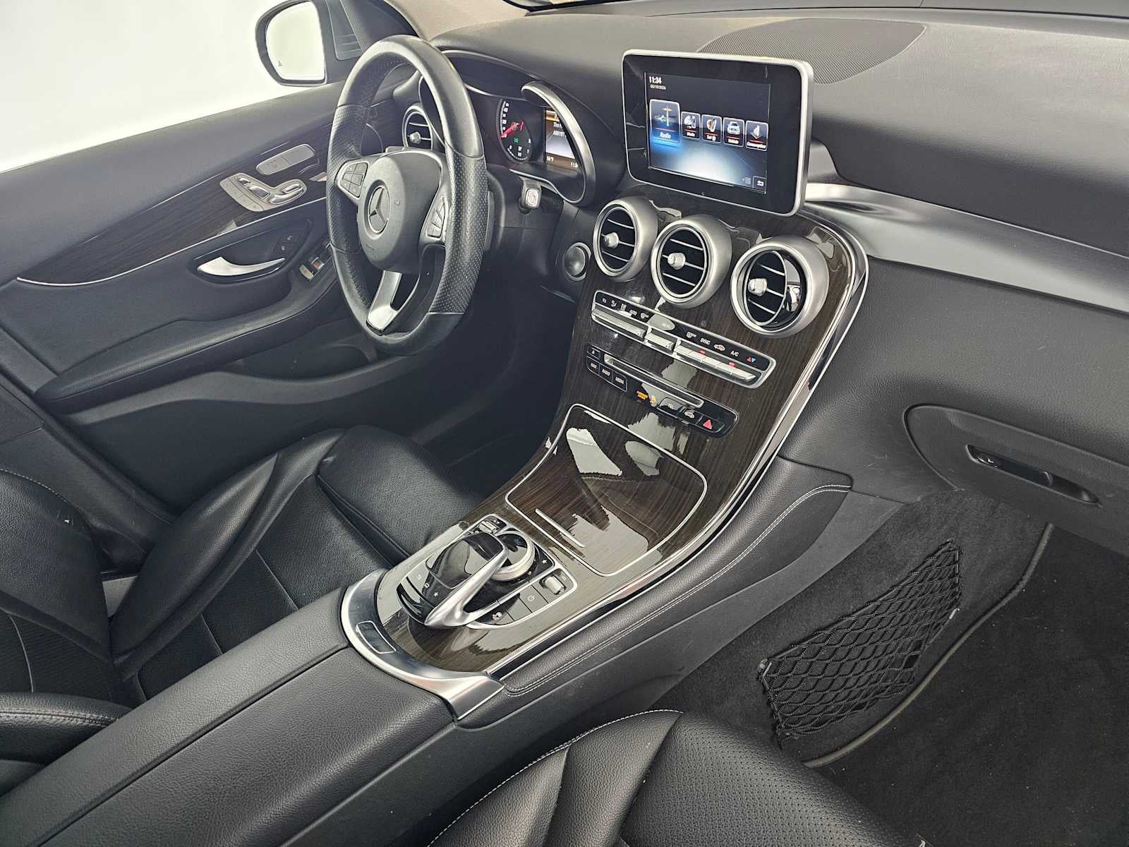 2016 Mercedes-Benz GLC 300 RWD 4dr