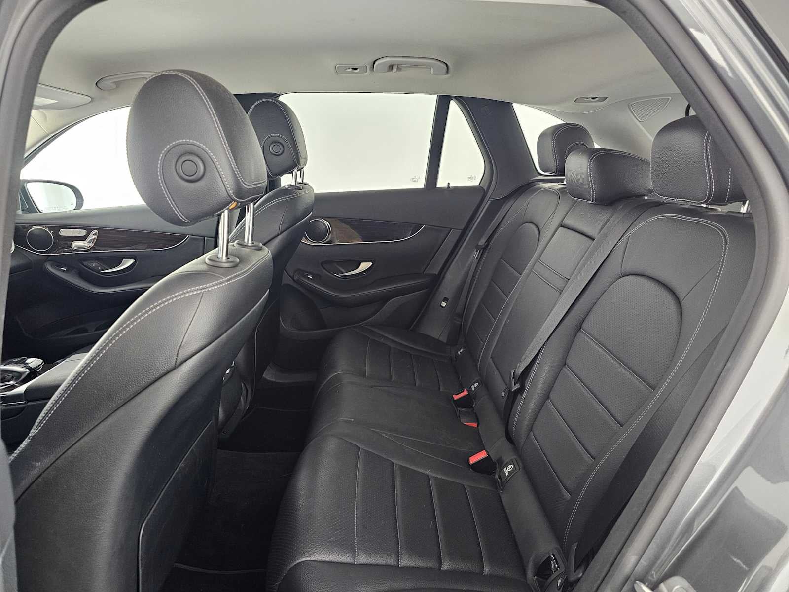 2016 Mercedes-Benz GLC 300 RWD 4dr