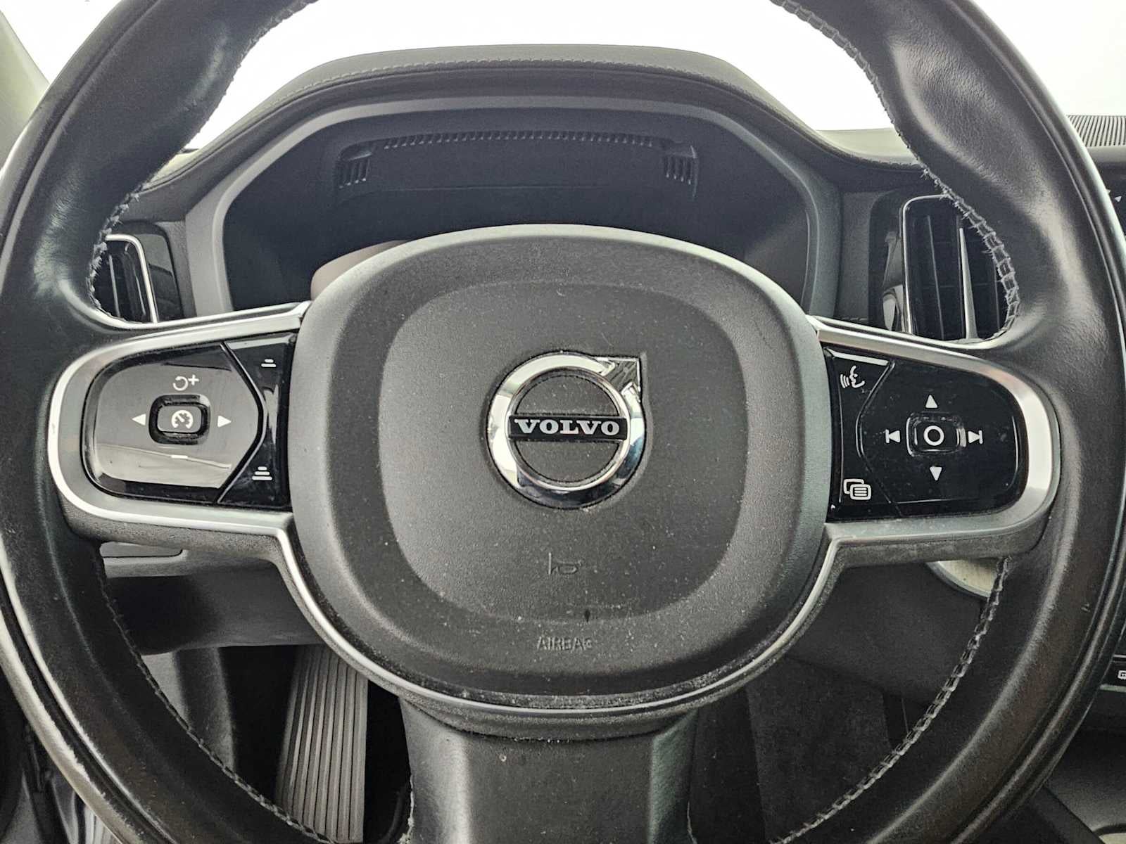 2020 Volvo XC60 Inscription