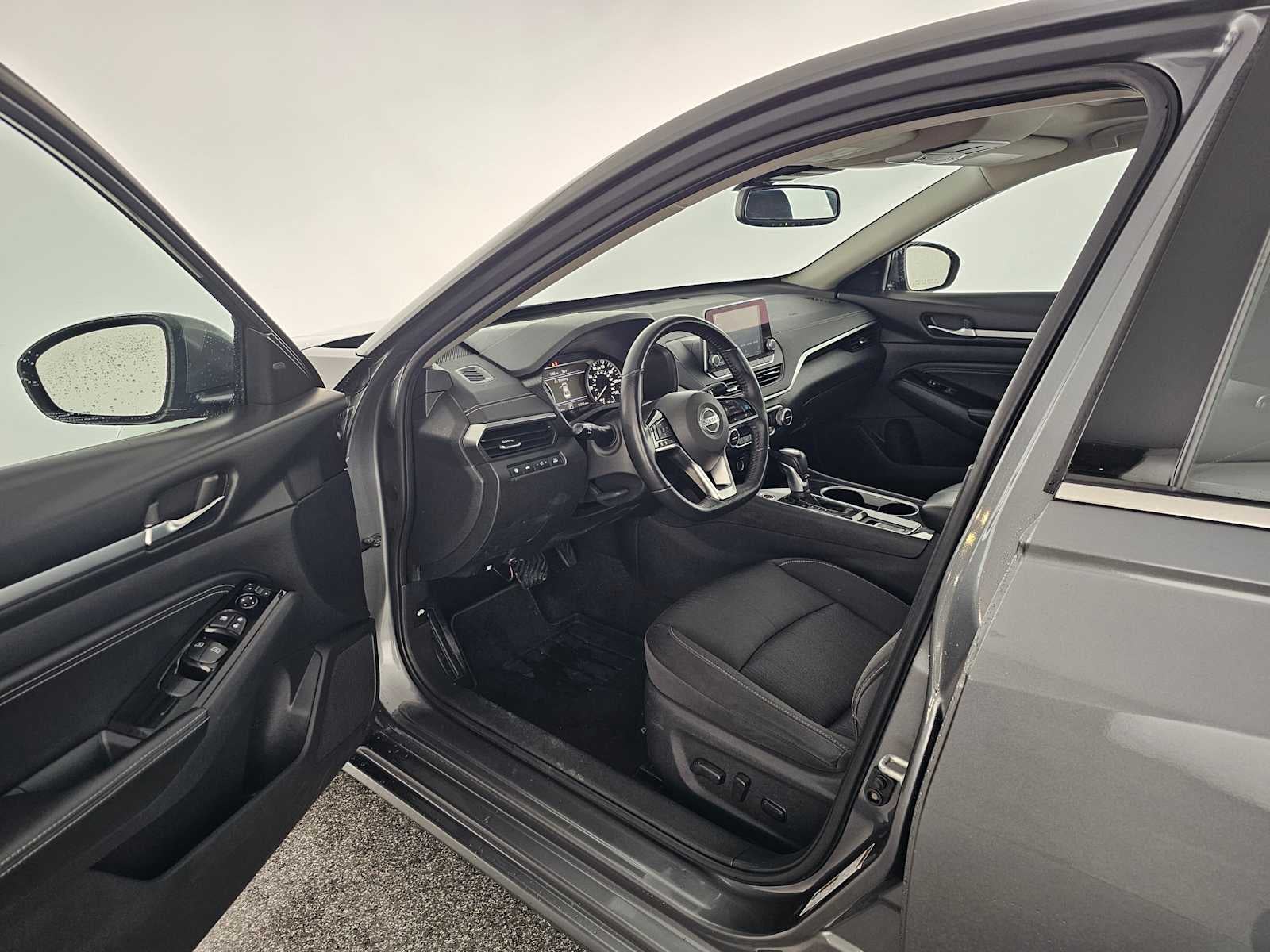 2020 Nissan Altima 2.5 SV