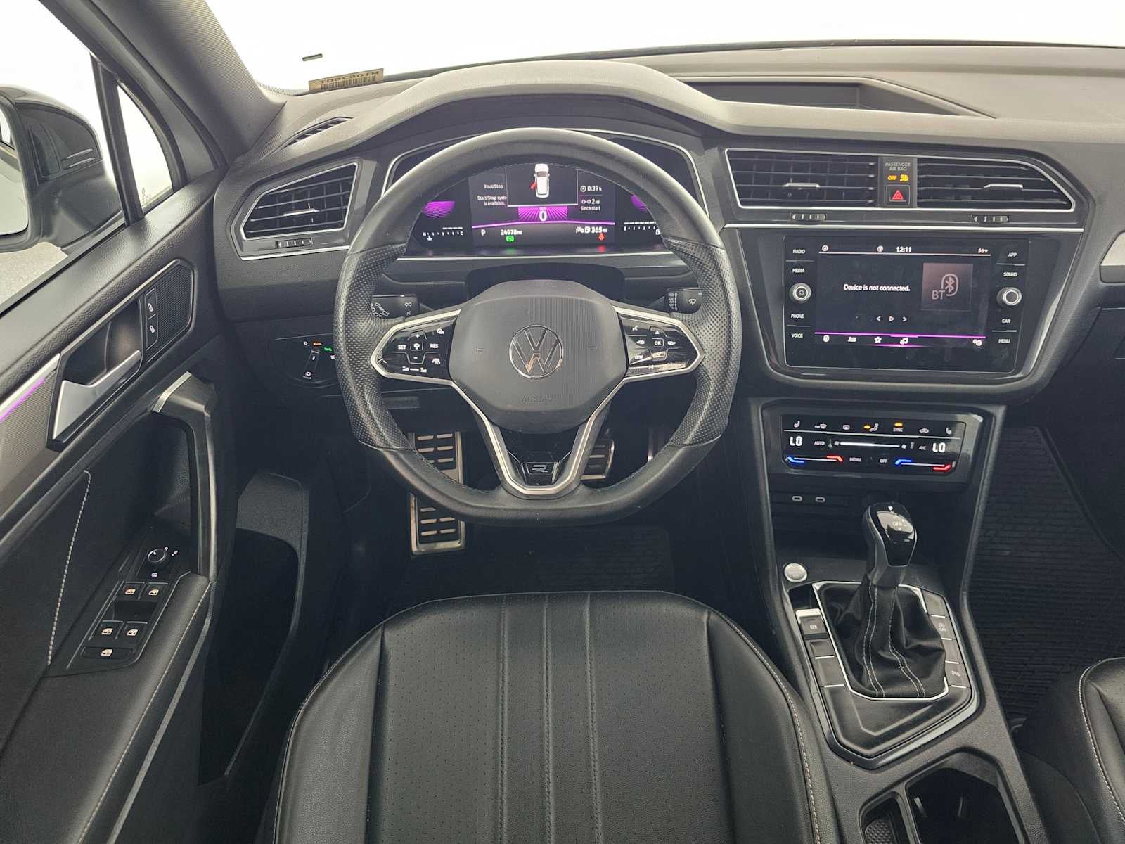 2022 Volkswagen Tiguan SE R-Line Black