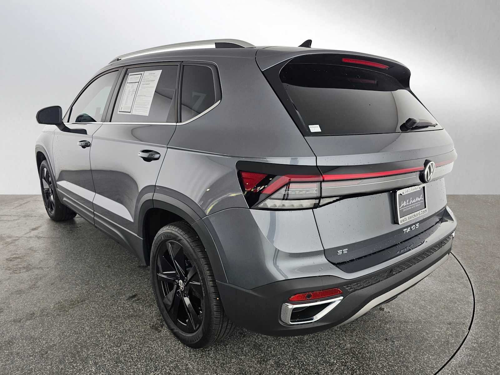 2026 Volkswagen Taos SE