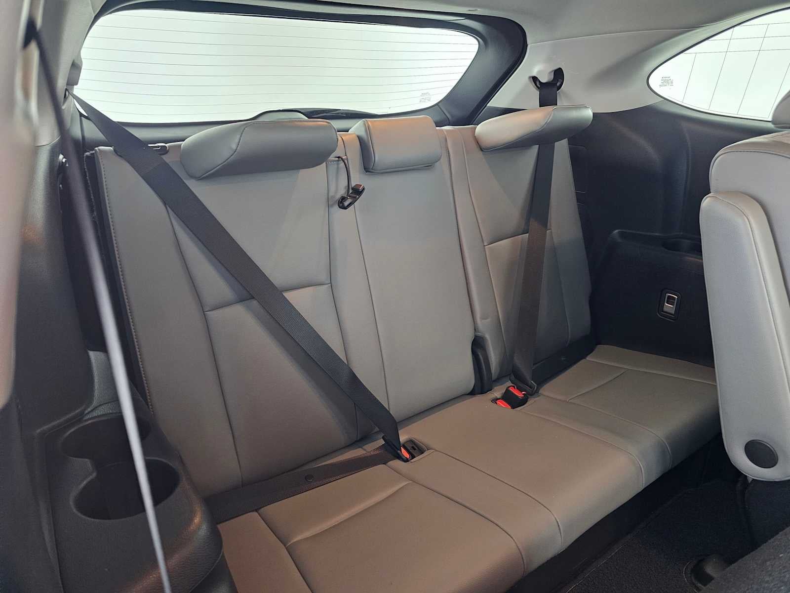 2022 Toyota Highlander Hybrid Bronze Edition