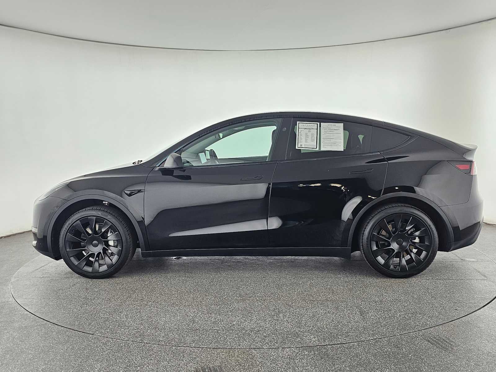 2023 Tesla Model Y RWD