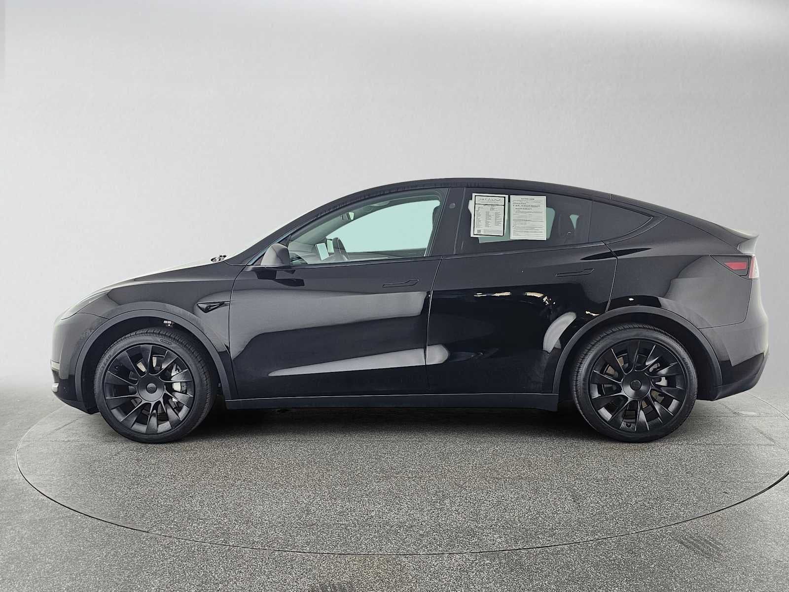 2023 Tesla Model Y RWD