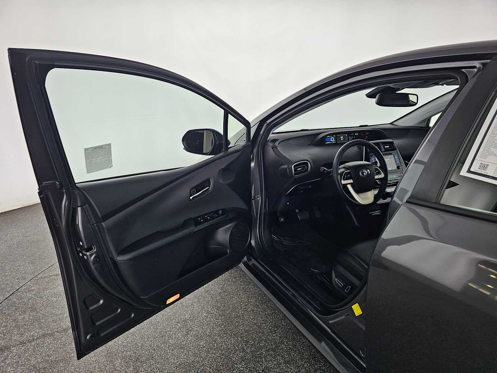 2017 Toyota Prius Four