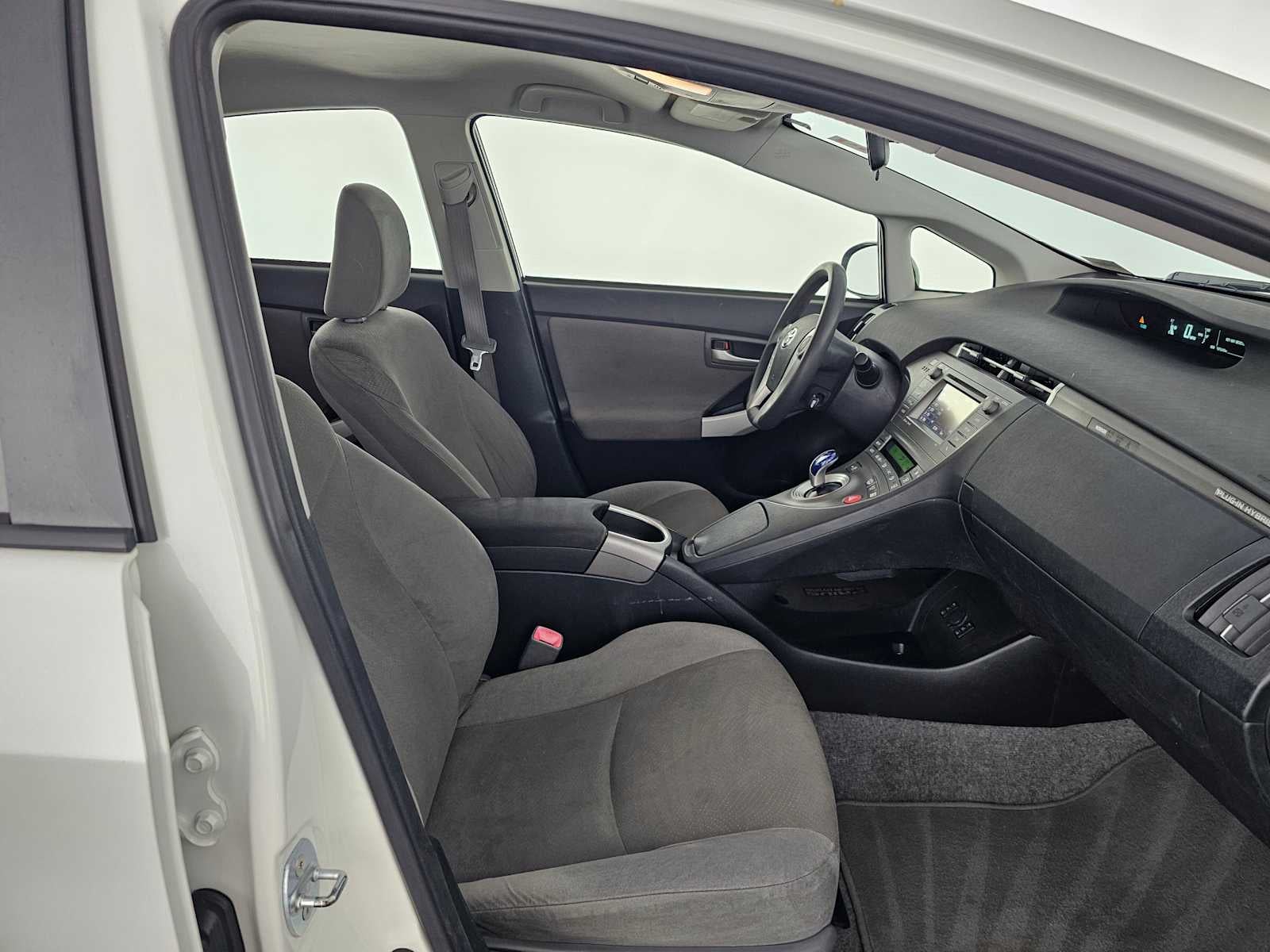 2012 Toyota Prius Plug-In 5dr HB (Natl)