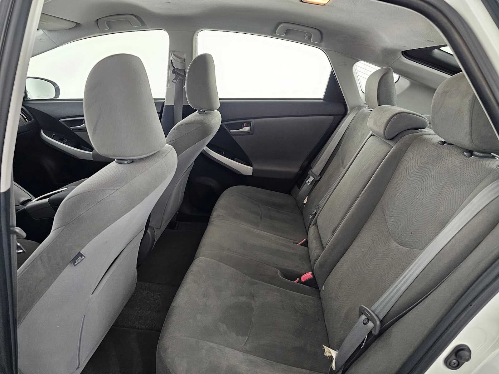 2012 Toyota Prius Plug-In 5dr HB (Natl)