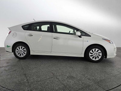 2012 Toyota Prius Plug-In 5dr HB (Natl)