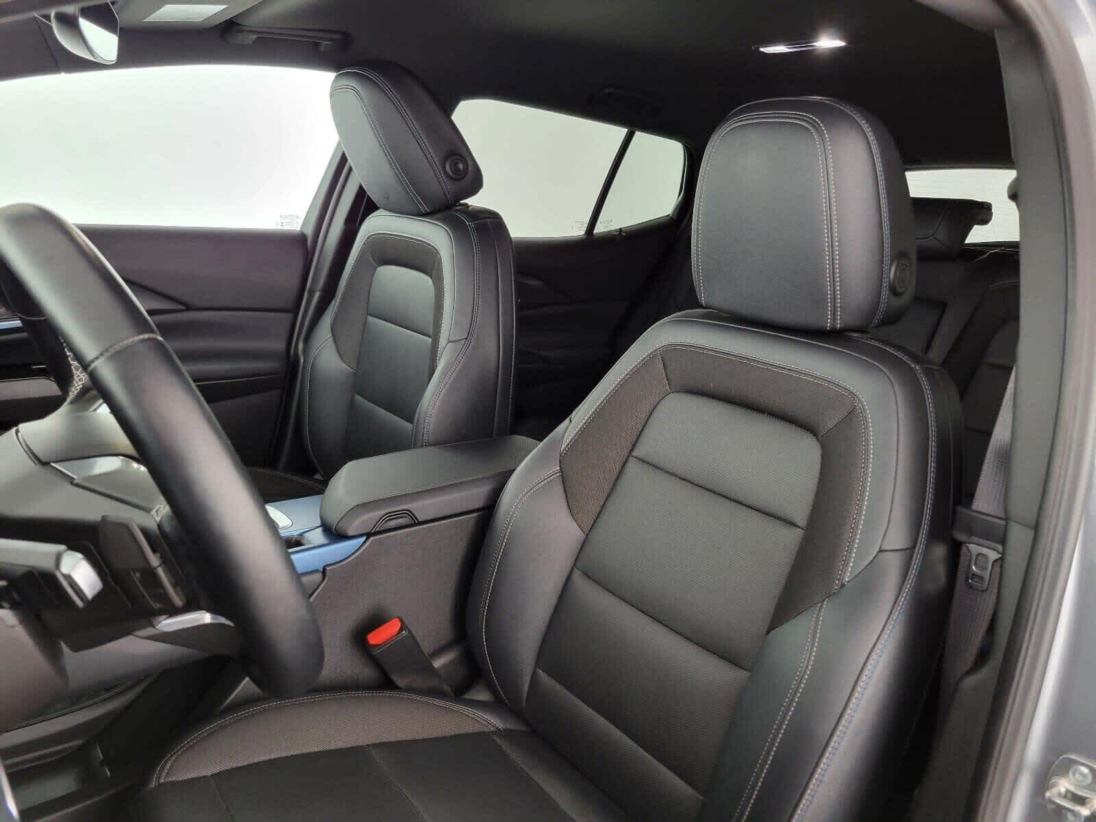 2024 Chevrolet Equinox EV LT