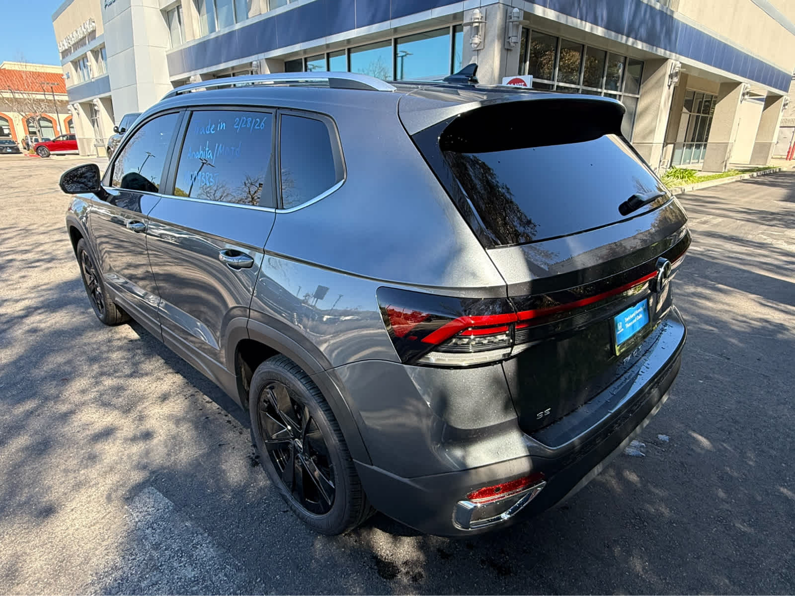 2026 Volkswagen Taos SE