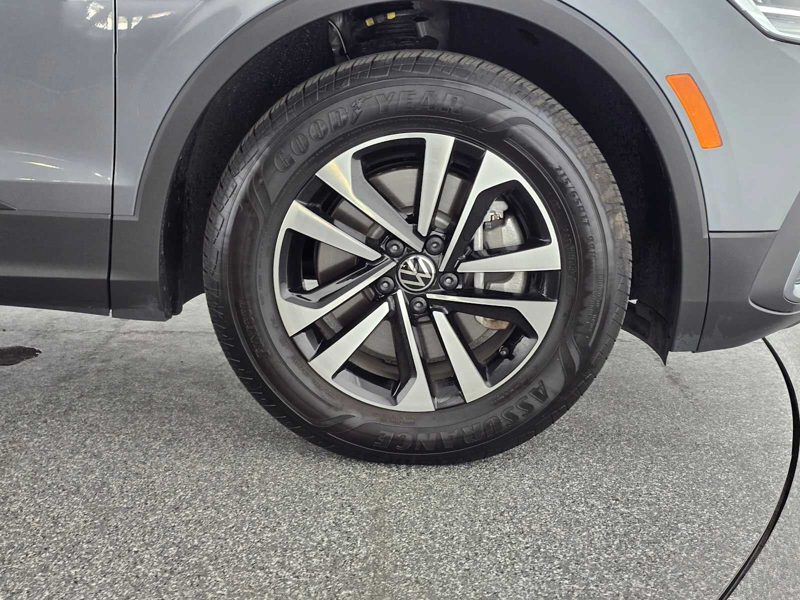 2024 Volkswagen Tiguan S