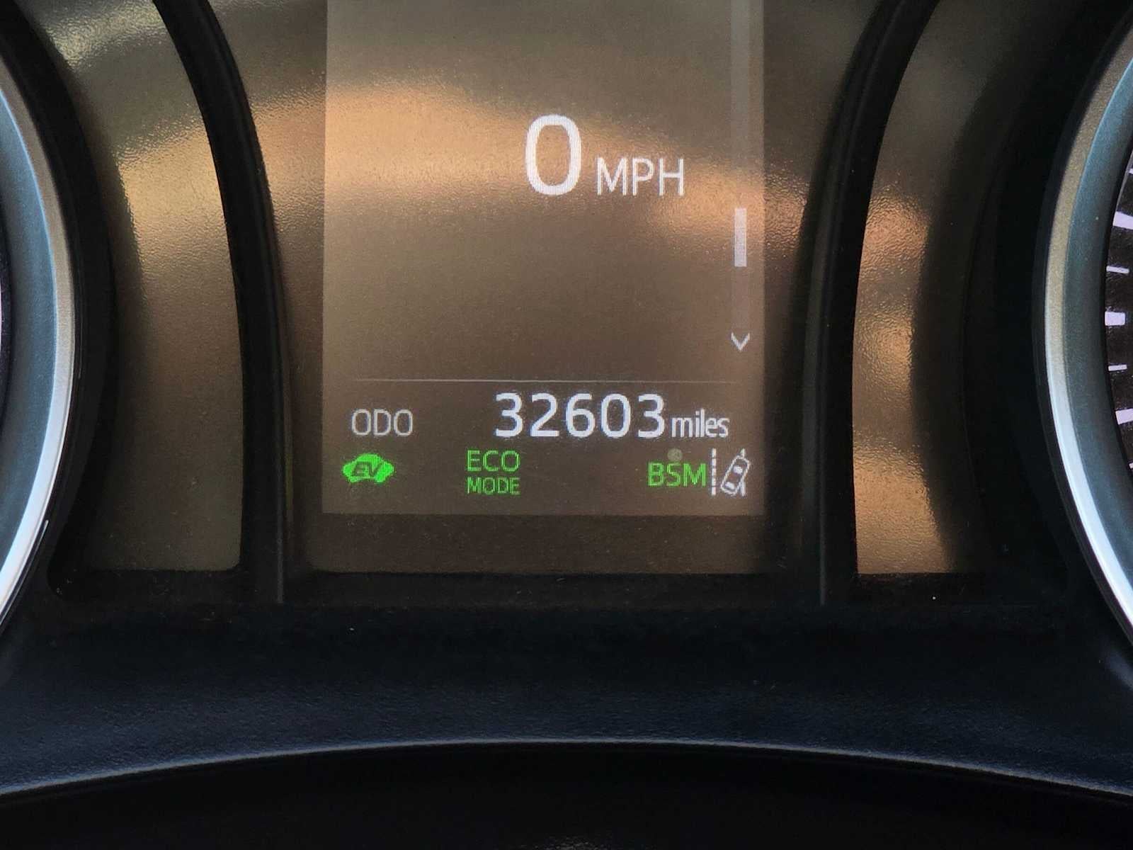 2024 Toyota Camry Hybrid LE
