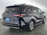 2022 Toyota Sienna Platinum