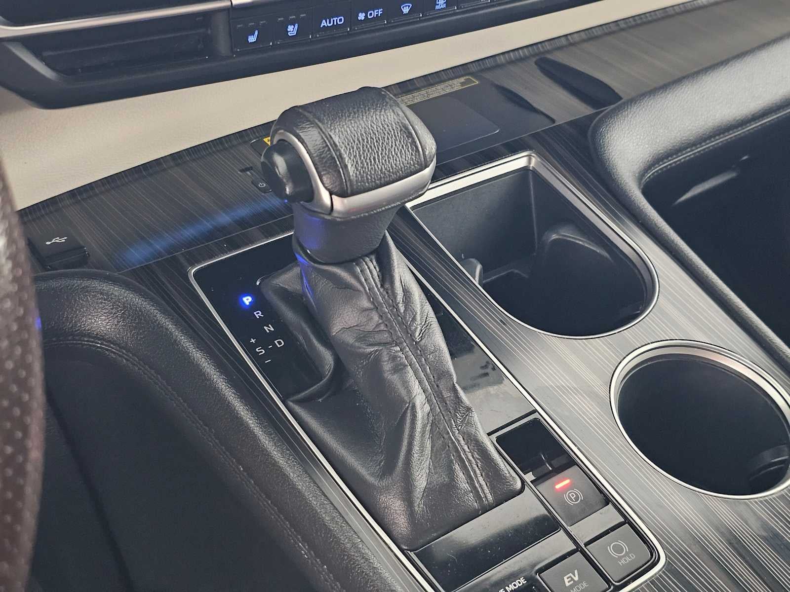 2022 Toyota Sienna Platinum