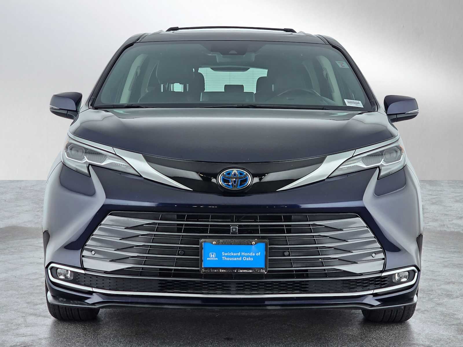 2022 Toyota Sienna Platinum