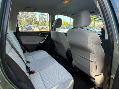 2016 Subaru Forester 2.5i