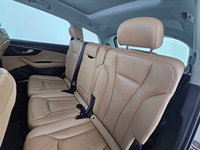 2023 Audi Q7 Premium Plus