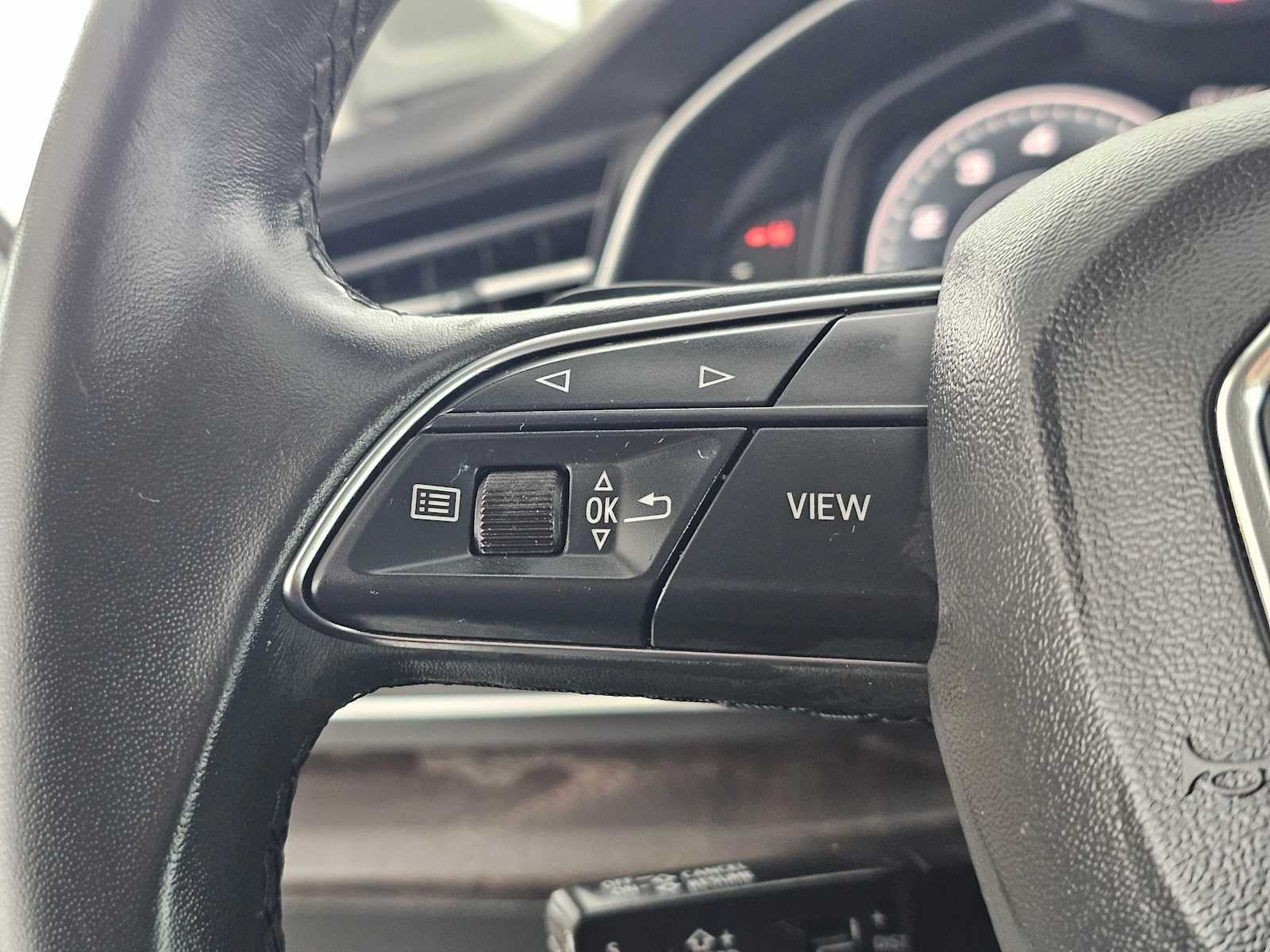 2023 Audi Q7 Premium Plus