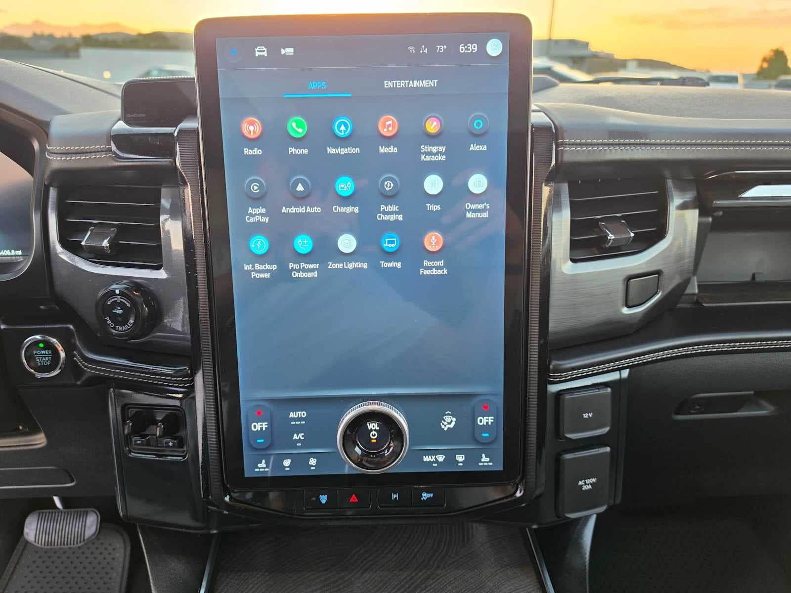 2023 Ford F-150 Lightning Platinum