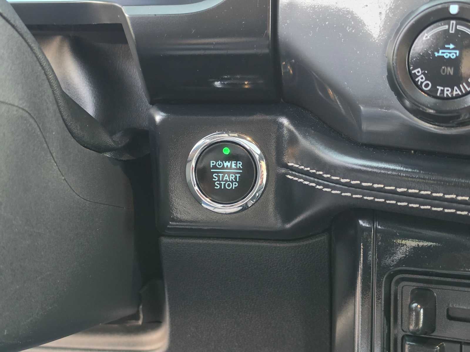 2023 Ford F-150 Lightning Platinum