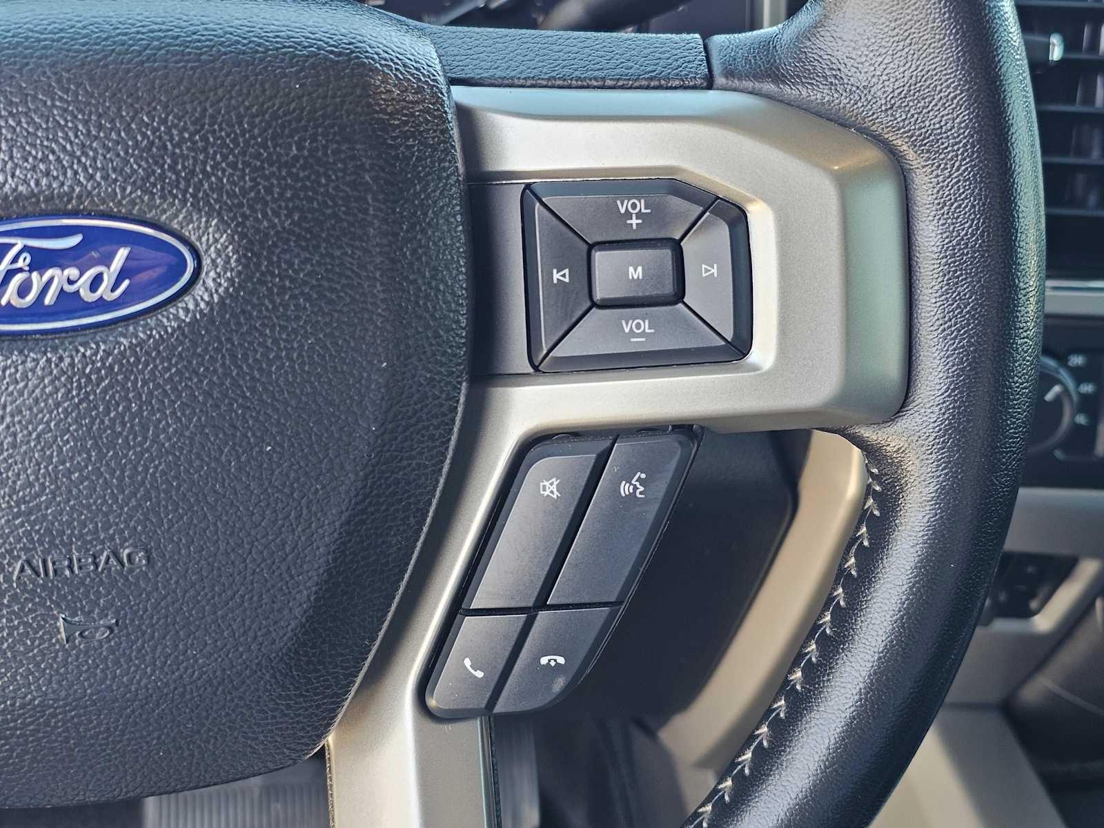 2021 Ford Super Duty F-250 Pickup LARIAT