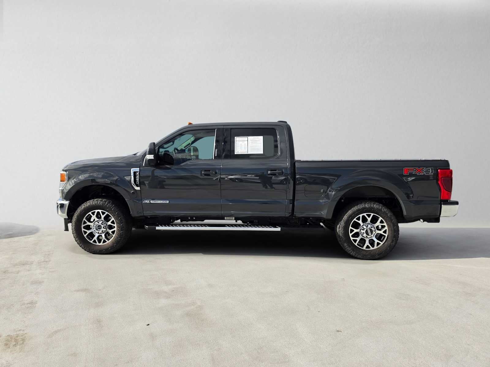2021 Ford Super Duty F-250 Pickup LARIAT